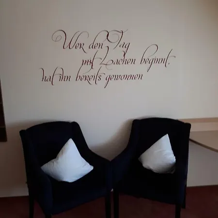 Apartmenthaus Sonnenschein شقة